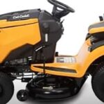 can-lawn-mowers-pick-up-leaves